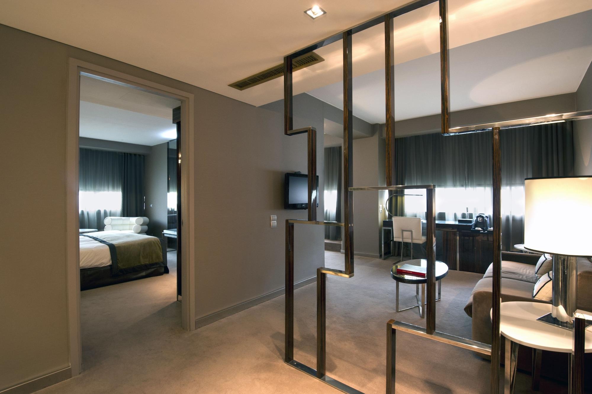 Altis Grand Hotel Lisbon Exterior photo A suite at the Mandarin Oriental, Munich