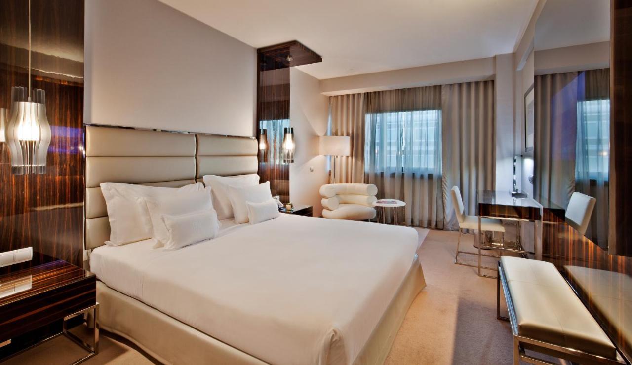 Altis Grand Hotel Lisbon Exterior photo A room at the hotel