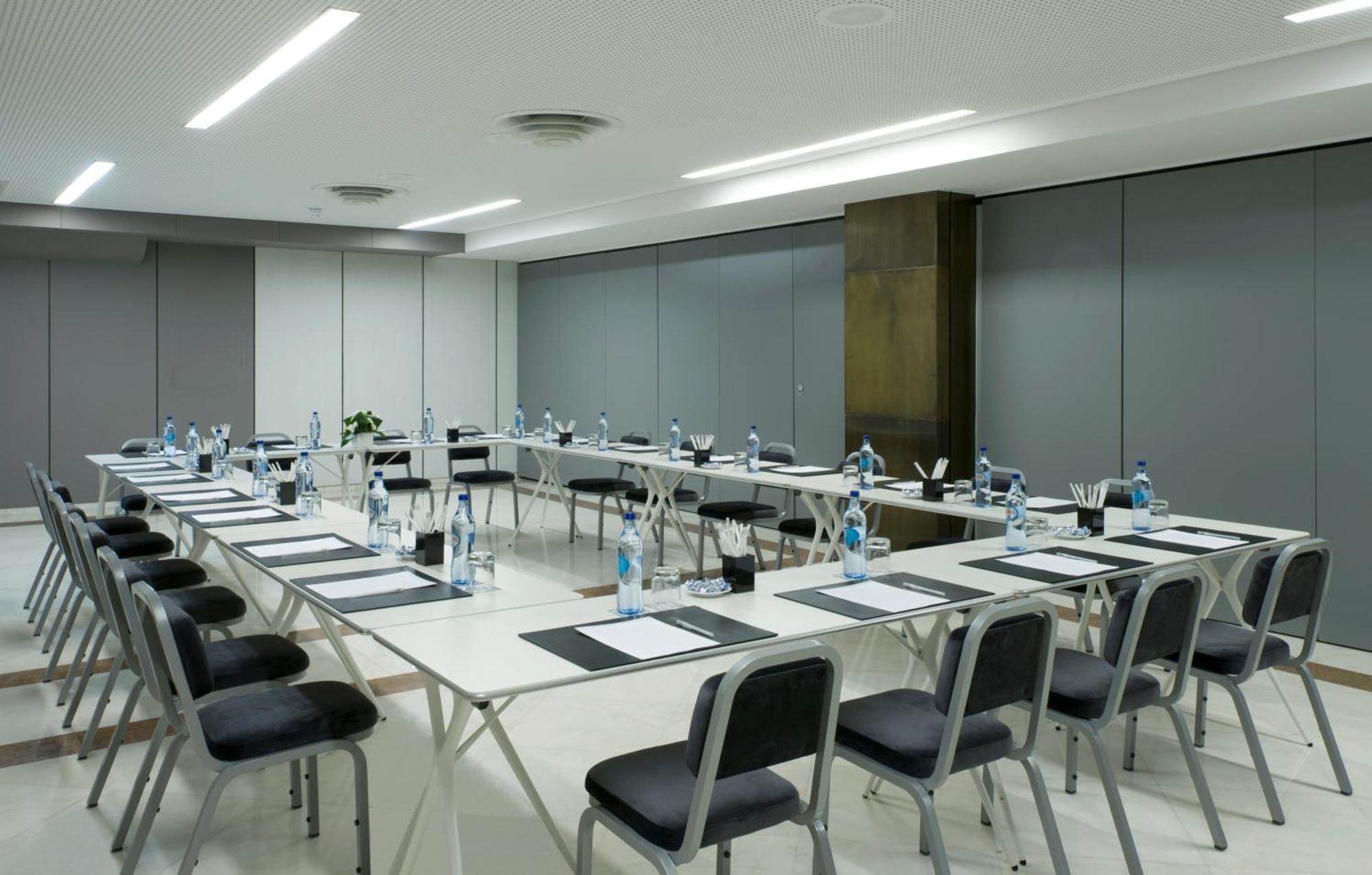 Altis Grand Hotel Lisbon Exterior photo Meeting room